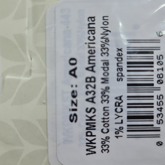 🛍3/$30🛍 🎁 World's Softest Knit Pickin Stripe Crew Socks - Picture 4 of 4